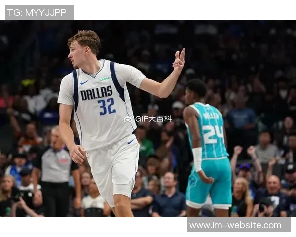 克莱期待弗拉格身体状态出色对比赛产生积极影响